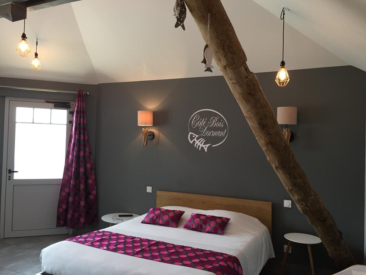 Le Manoir D'A Cote Hotel กูร์เซิล-โซร์-แม ภายนอก รูปภาพ