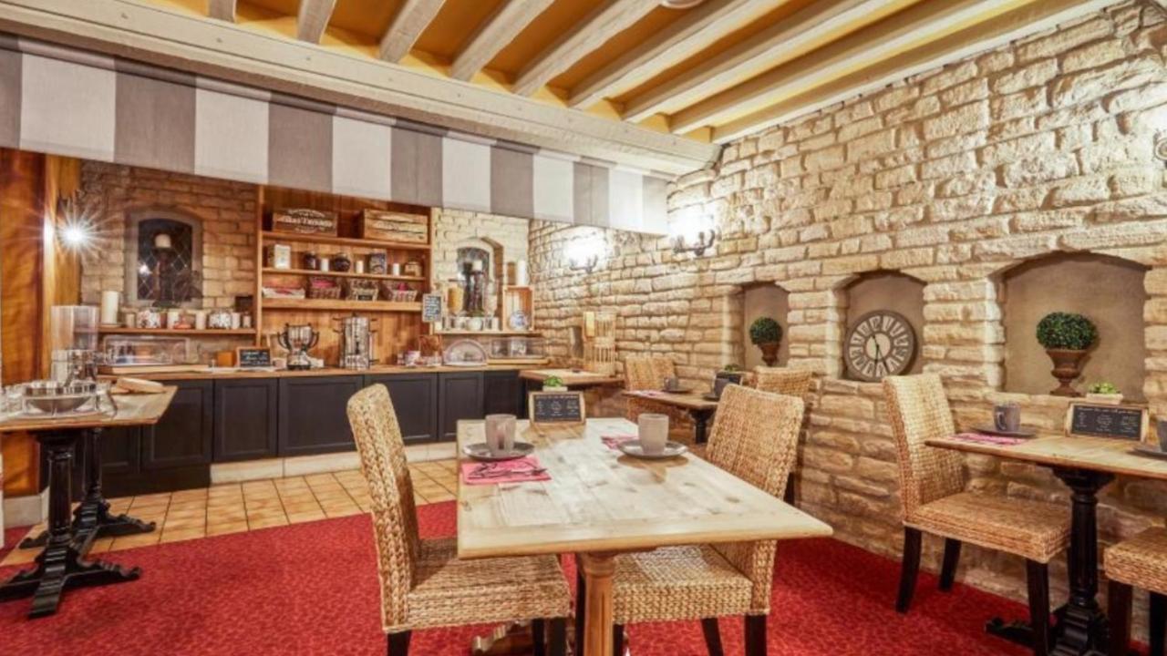 Le Manoir D'A Cote Hotel กูร์เซิล-โซร์-แม ภายนอก รูปภาพ