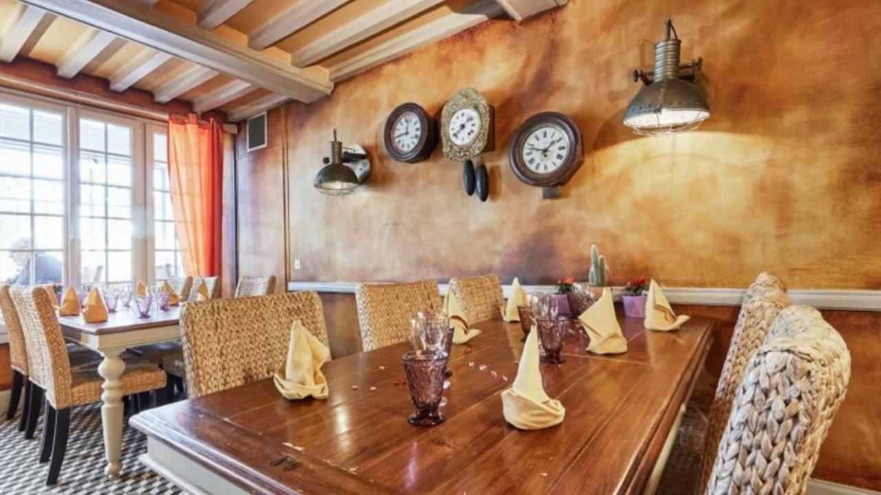 Le Manoir D'A Cote Hotel กูร์เซิล-โซร์-แม ภายนอก รูปภาพ